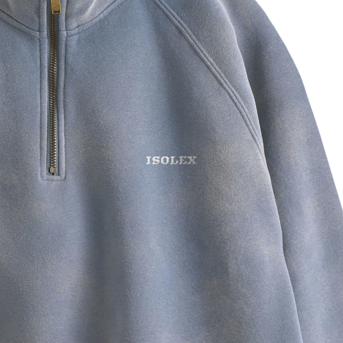 ISOLEX 裏起毛ウォッシュ加工ハーフジップスウェットプルオーバー blue image